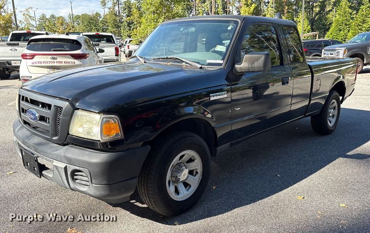 2010 Ford Ranger SuperCab pickup truck - EM6060