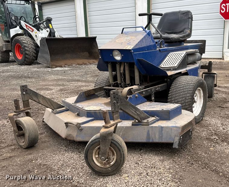 2011 Deines DD 20HT lawn mower - EM8378