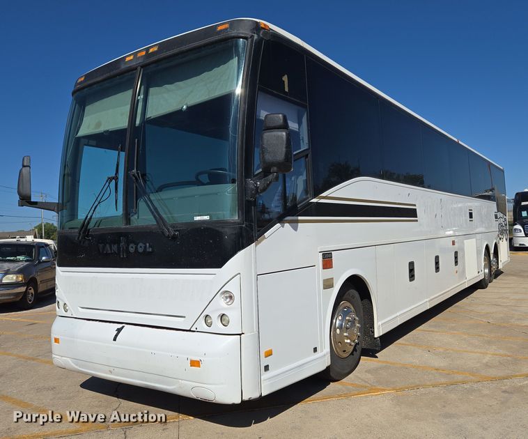 2005 Van Hool C2045 coach bus - EU3602