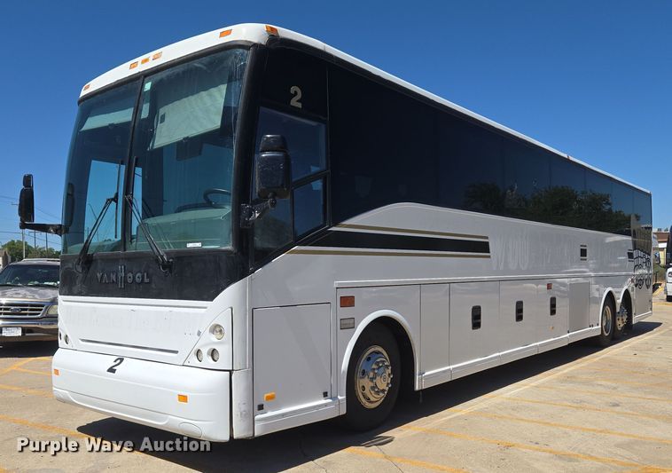 2005 Van Hool C2045 coach bus - EU3606