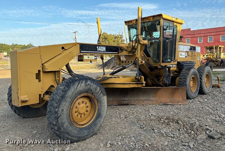 2007 Caterpillar 140H VHP Plus motor grader - IE9230