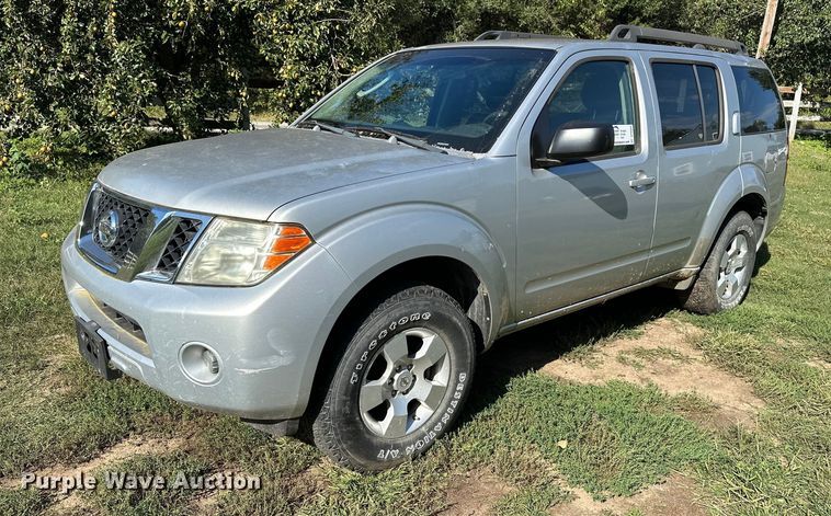 2008 Nissan Pathfinder SUV - DP8888