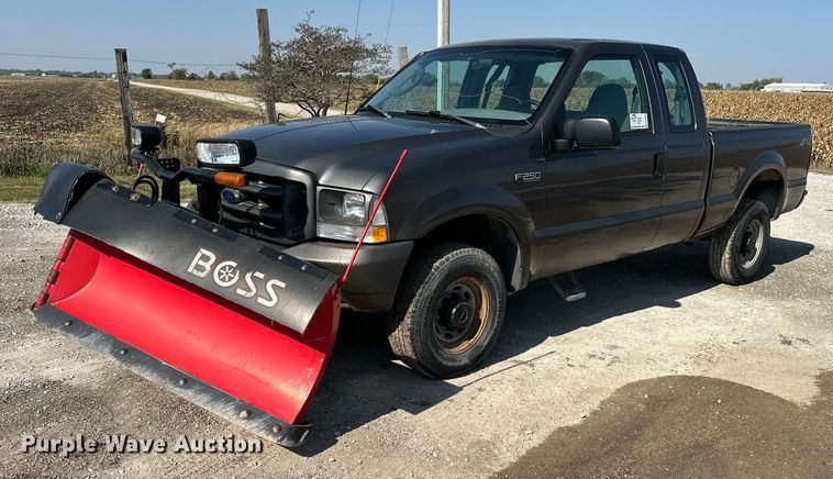 2003 Ford F250 Super Duty SuperCab pickup truck - DP8891