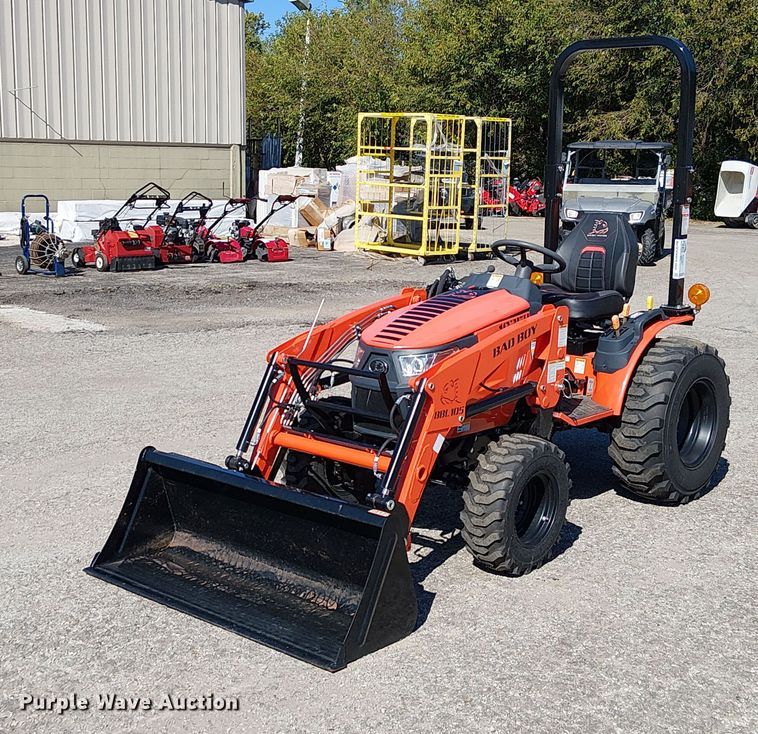 Bad Boy 1025H1 MFWD tractor - DU3573