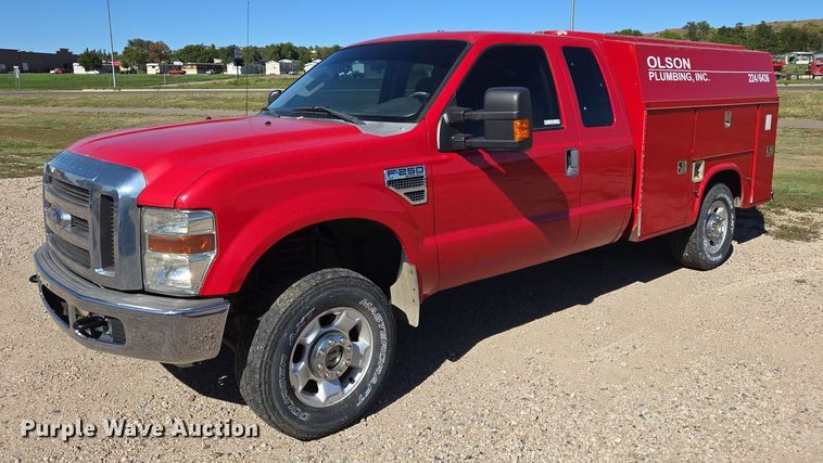 2009 Ford F250 Super Duty SuperCab utility bed pickup truck - DY1307