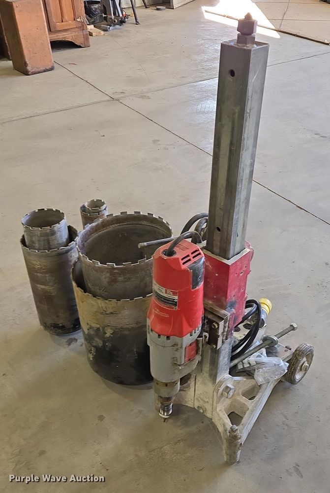 Milwaukee Dymodrill core drill  - DY1312