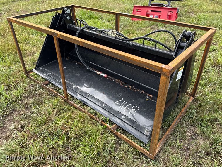 2025 TopCat  4-in-1 skid steer bucket - DY8275