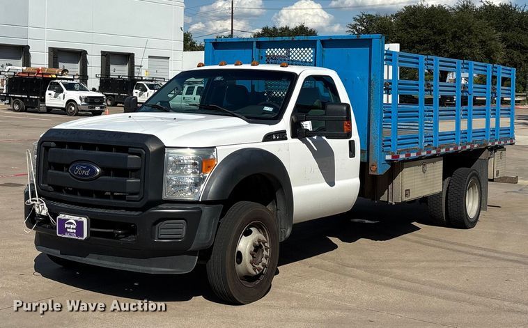 2016 Ford F450 Super Duty flatbed truck - EA7587