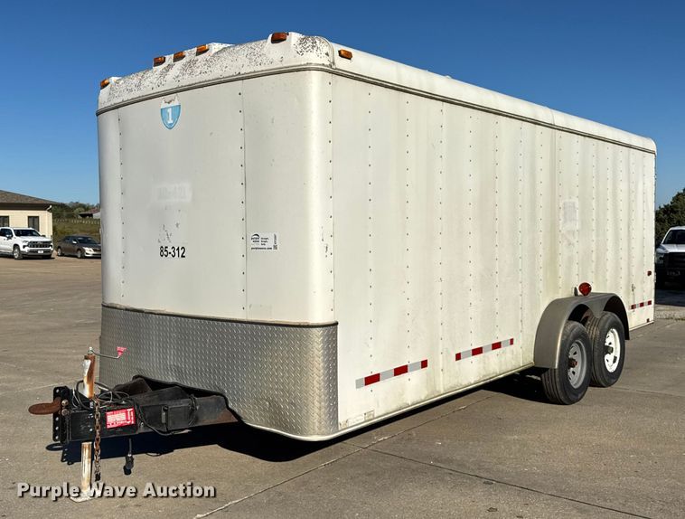2006 Interstate T720TA3 enclosed cargo trailer - EF2207