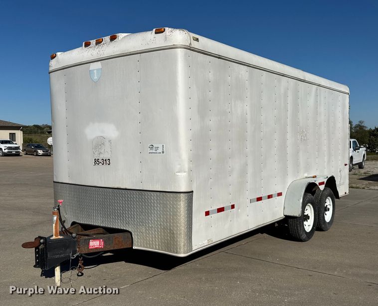2006 Interstate T1718 TA3 enclosed cargo trailer - EF2208