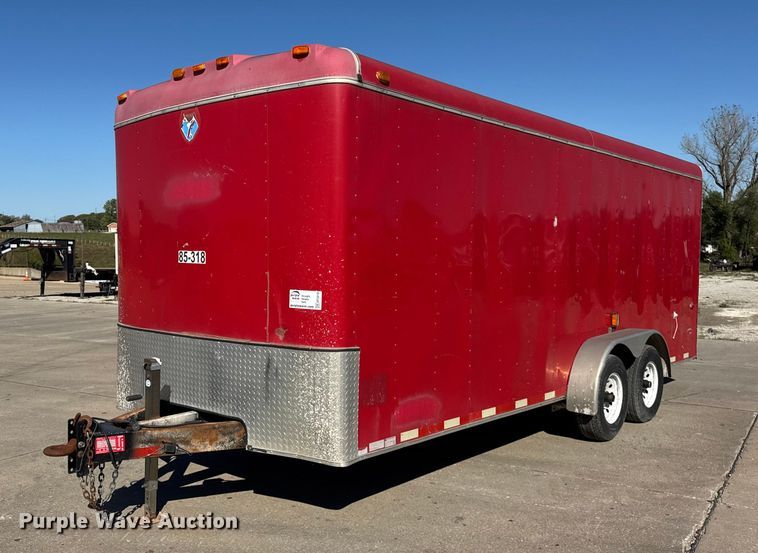 2009 Interstate enclosed cargo trailer - EF2210
