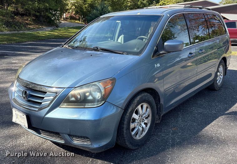 2008 Honda Odyssey van - EH7513