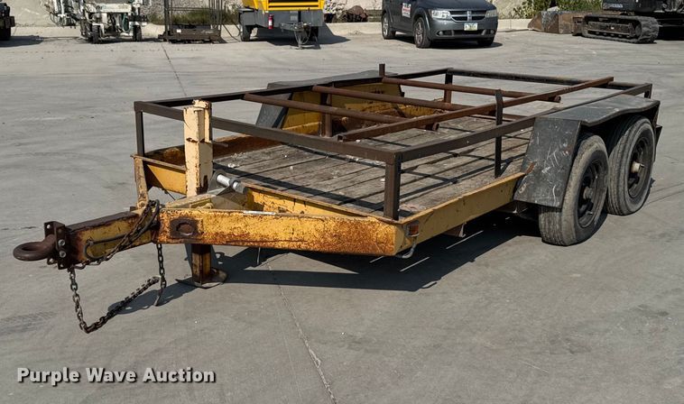 1989 Redi Haul  utility trailer - EM2352