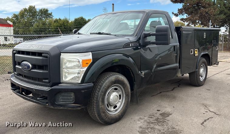 2012 Ford F350 Super Duty utility bed pickup truck - EM6099