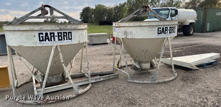 (2) Gar-Bro concrete dispensers - EM8269
