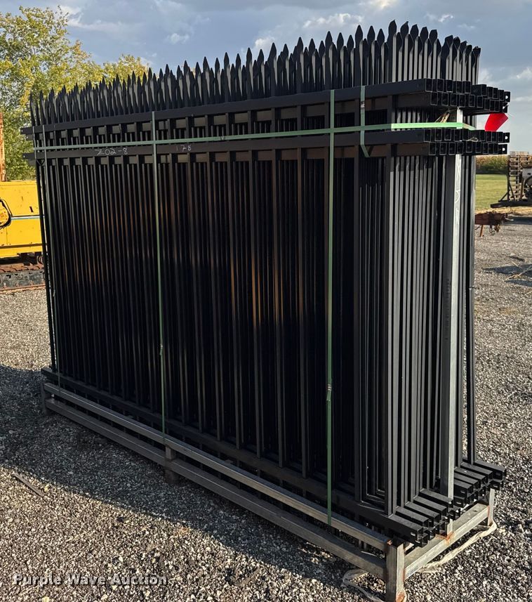 (20) 9' L x 77" H fence panels - ER0173