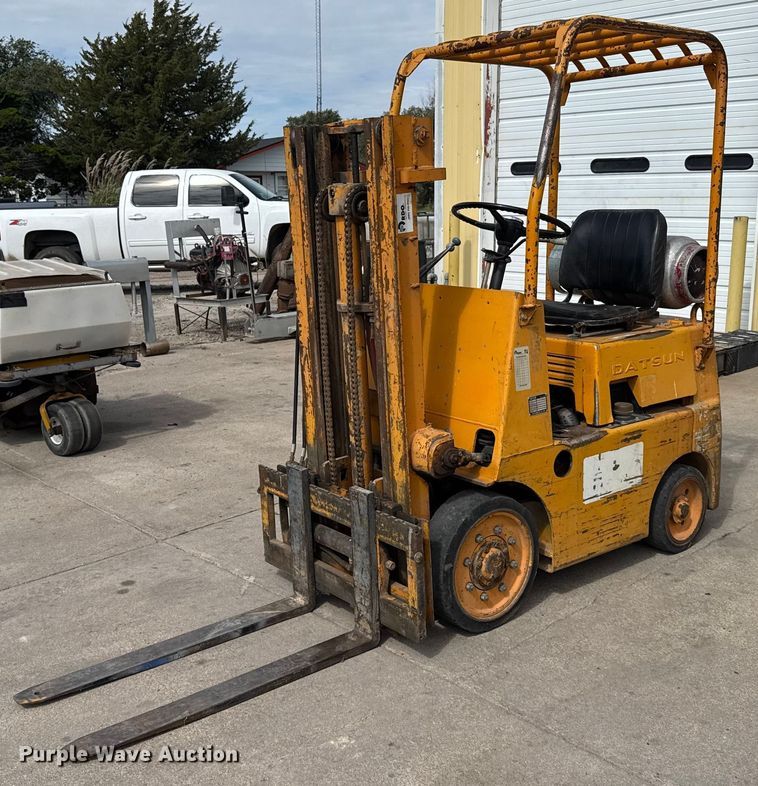 Carson CFG103-1 forklift - ER2490