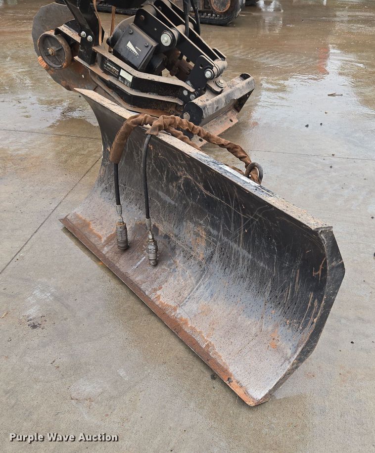 Ditch Witch compact utility loader dozer blade - EU3899