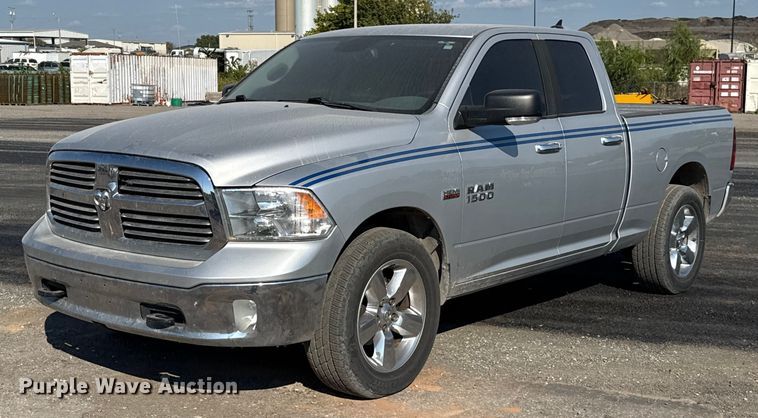 2015 RAM 1500 Quad Cab pickup truck - EU5015