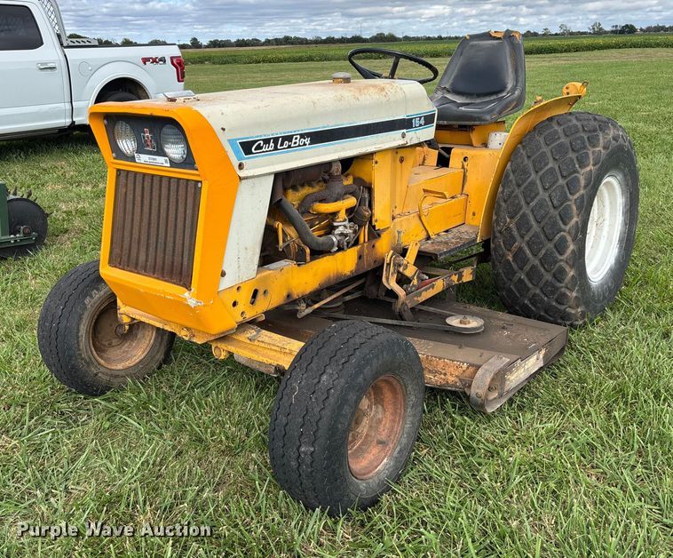 1974 International Harvester Cub 154 Lo-Boy tractor - EV3081