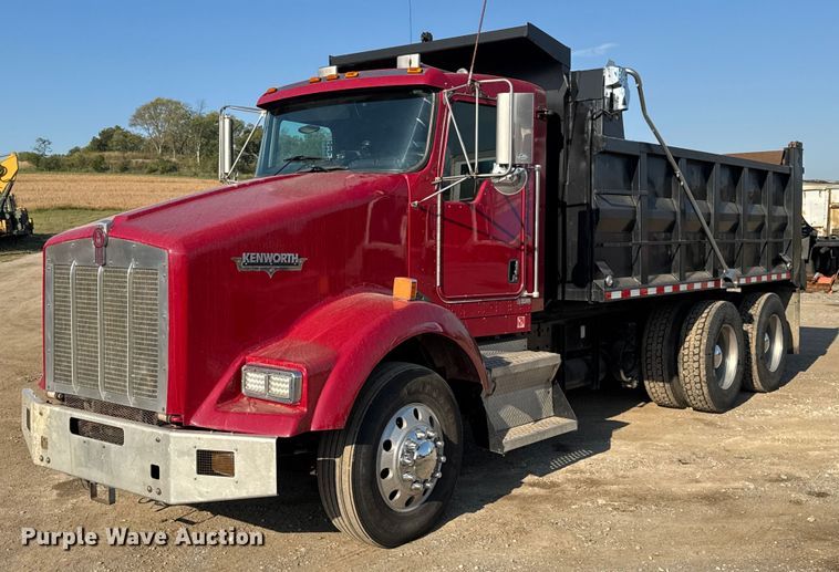 2004 Kenworth T800 dump truck - DU3509
