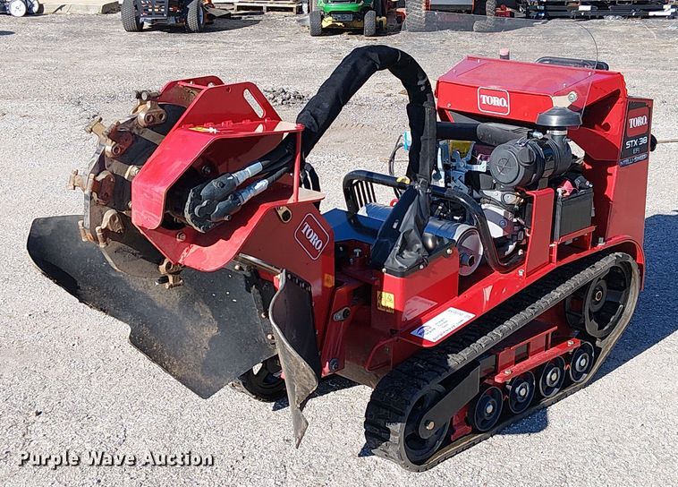 Toro STX 38 EFI Intelli-Sweep stump grinder - DU3554