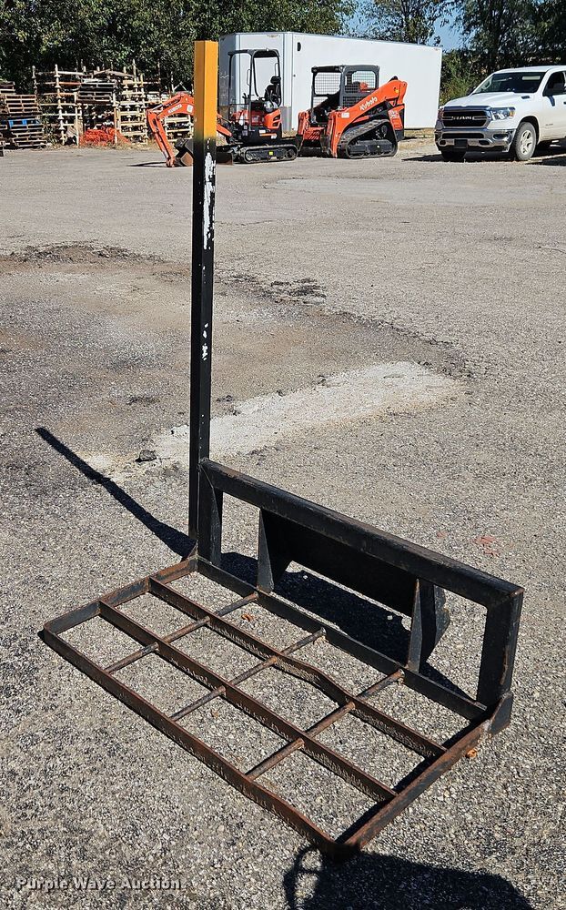 Skid steer land leveler - DU3579