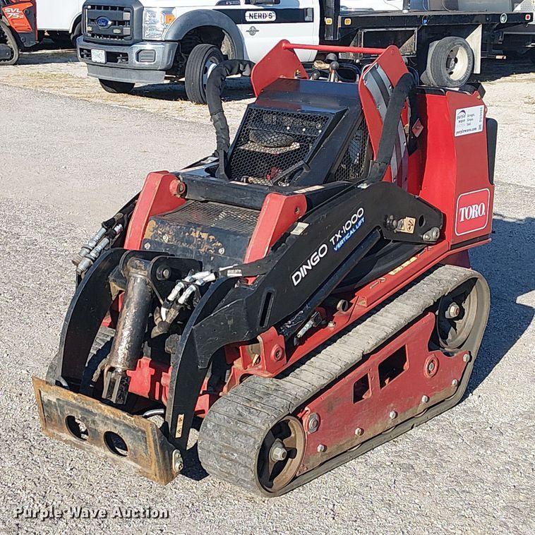 Toro Dingo TX 1000 compact utility loader - DU3585