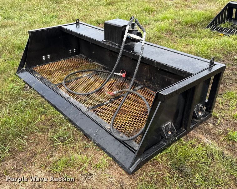 2025 GIYI VB59 skid steer vibratory screening bucket - DY8262