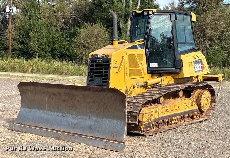 2012 Caterpillar D6K XL dozer - EA7586