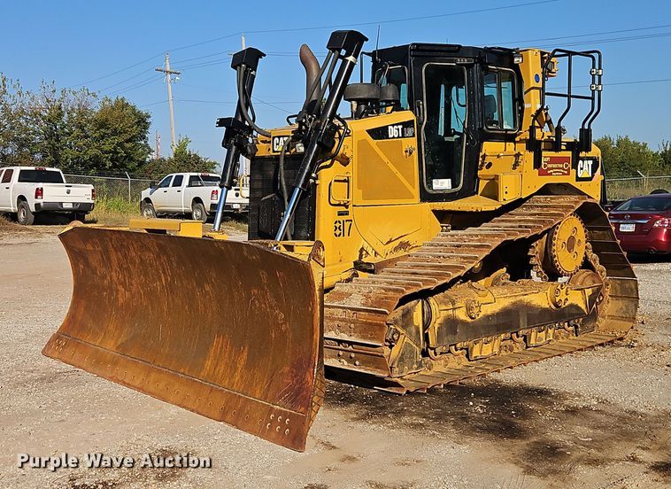 2015 Caterpillar D6T LGP dozer - EB8362