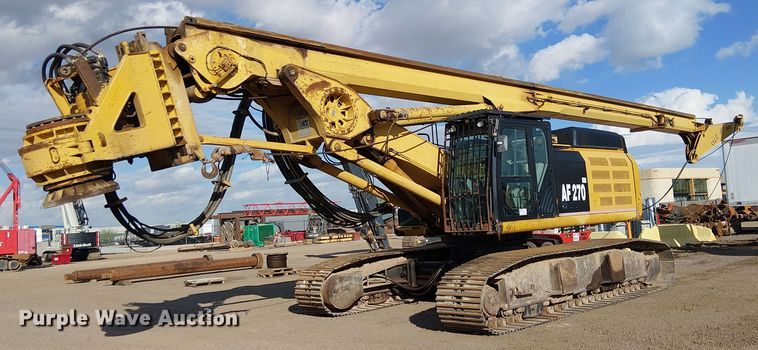 2013 IMT AF270E drilling rig - EC1193