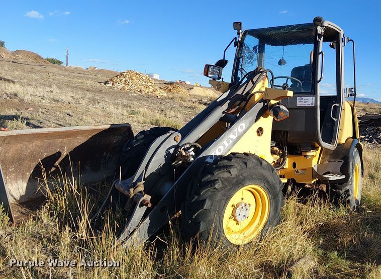 2003 Volvo L20B-P compact wheel loader - EC1207