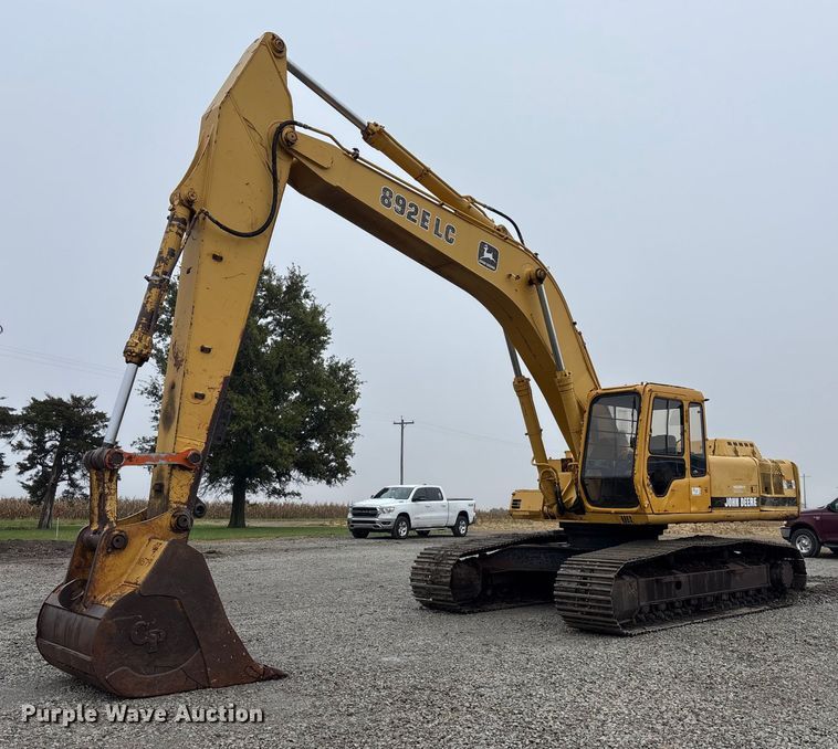 1996 John Deere 892E LC excavator - EE4043