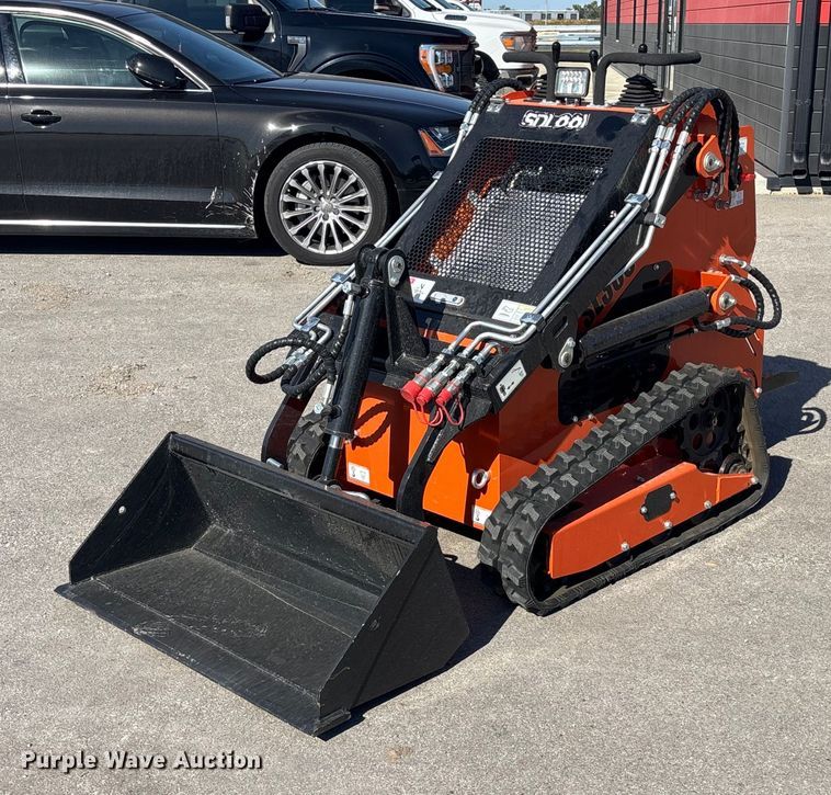 2025 SDLOOL SL36C compact utility loader - EE4081