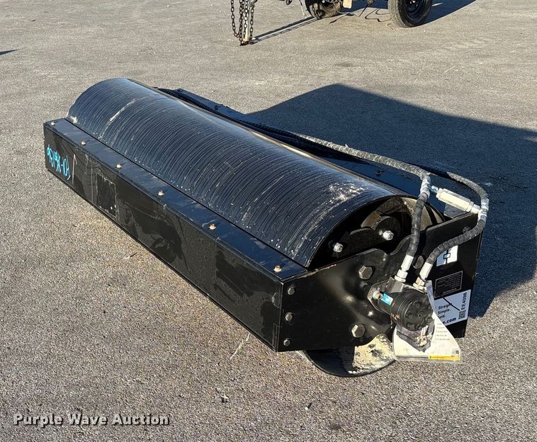 2025 GIYI GY-VR72 skid steer vibratory roller - EE4098