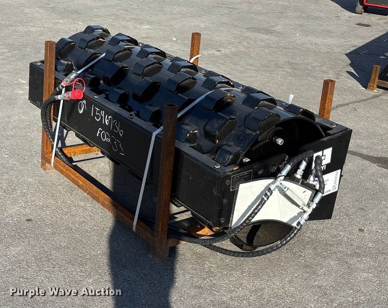 2025 GIYI CW59 skid steer vibrator drum roller - EE4103