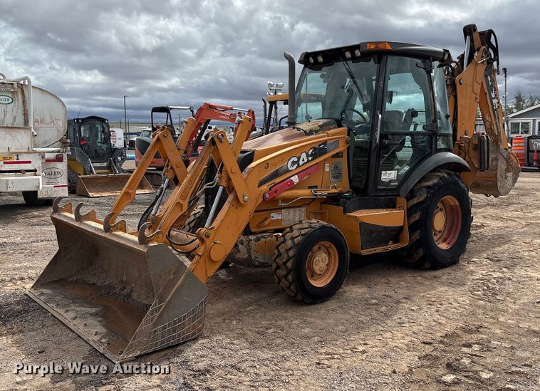 2011 Case 580 Super N backhoe - EF6086
