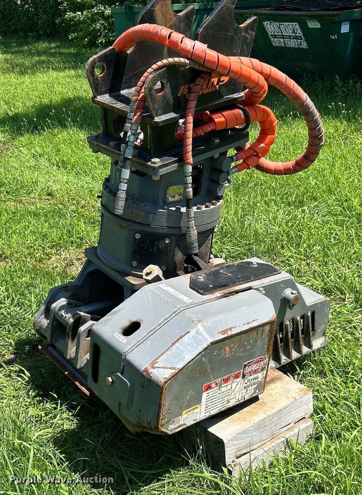 Ryan Equipment grapple chain saw - EK8400