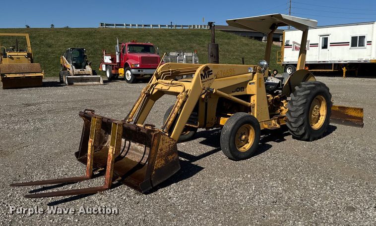 1981 Massey Ferguson 30B tractor - EM2389