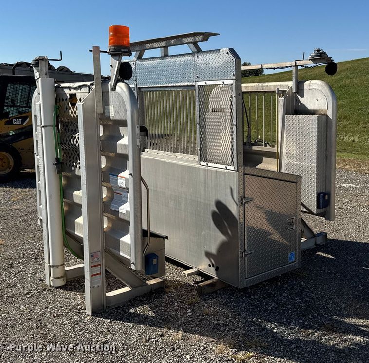 (3) Merritt headache racks - EM2395