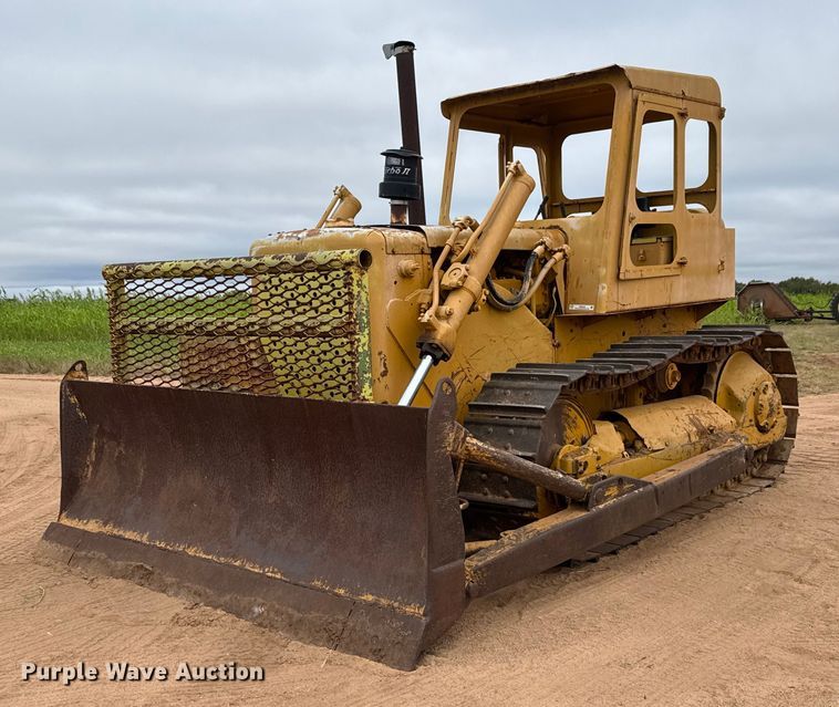 【中古】 キャット（4） Caterpillar D4 Crawler Dozer For Sale | Purple Wave Auction