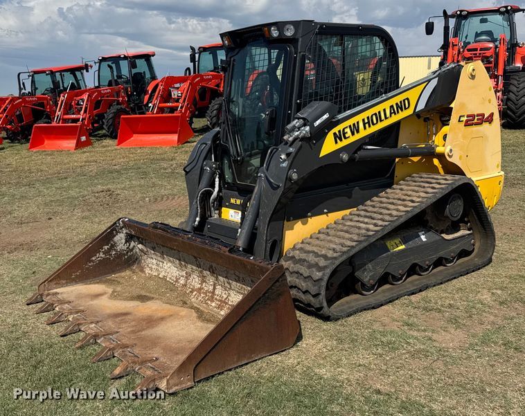 2019 New Holland C234 tracked skid steer loader - ER2501