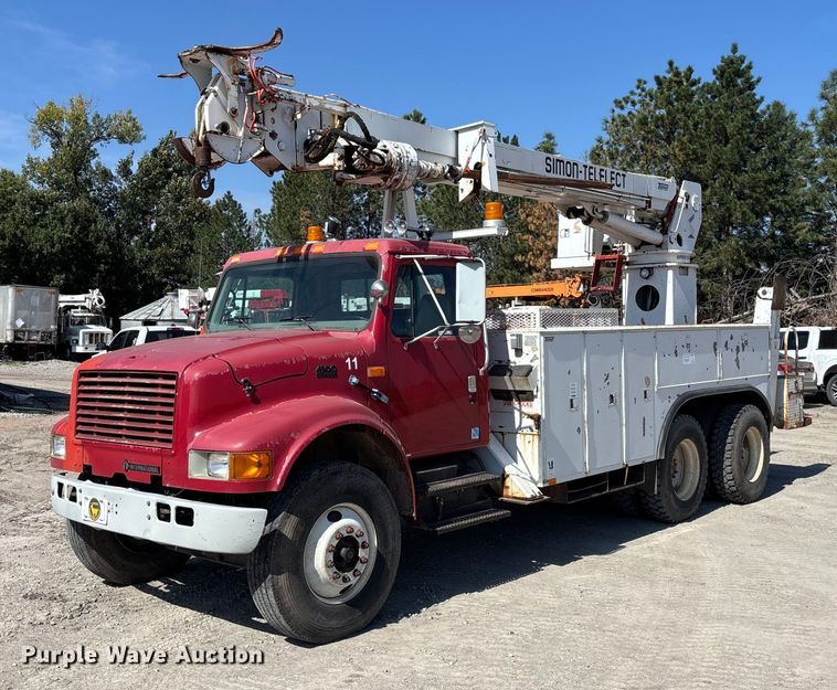 1998 International 4900 digger derrick truck - ET4685