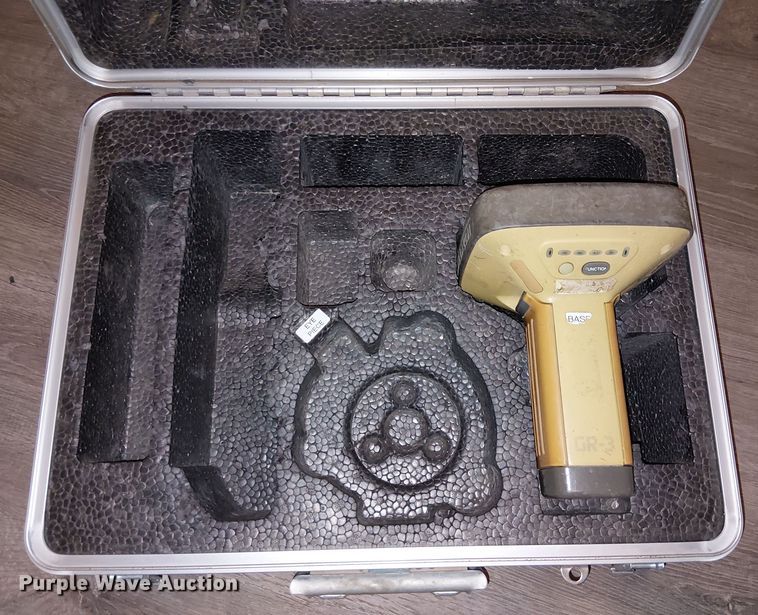 Topcon GR-3 GPS equipment - EU2555