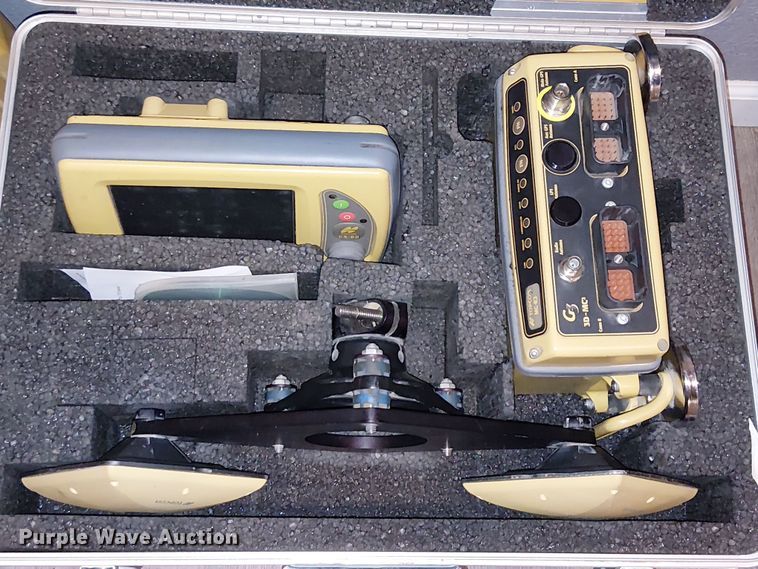 Topcon MC-R3 GPS equipment  - EU2571