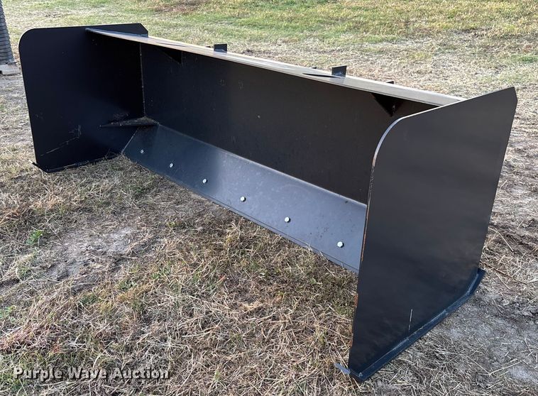 JCT skid steer snow pusher - EV3138