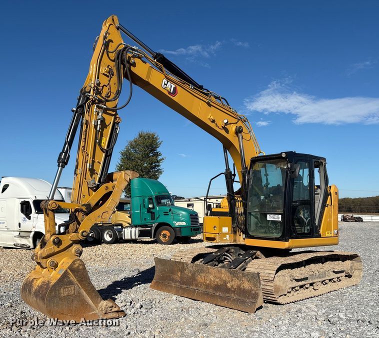 2022 Caterpillar 315 excavator - YA1240