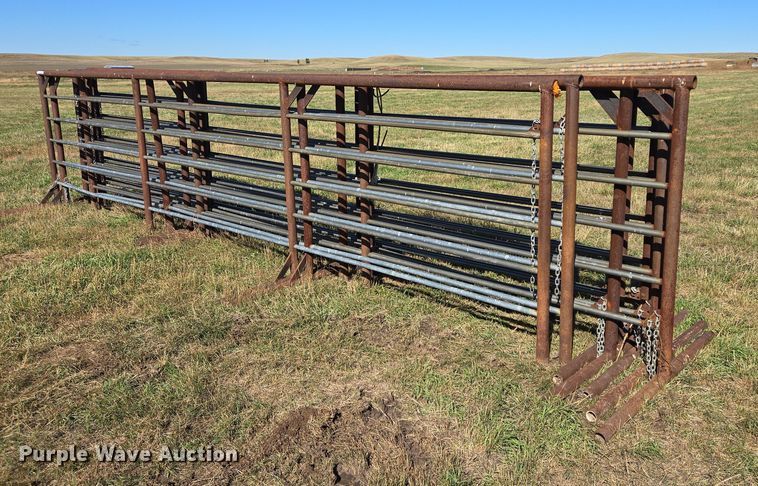 (7) livestock panels - DY1374