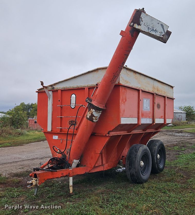 Cisco 650 T grain cart - EB8370